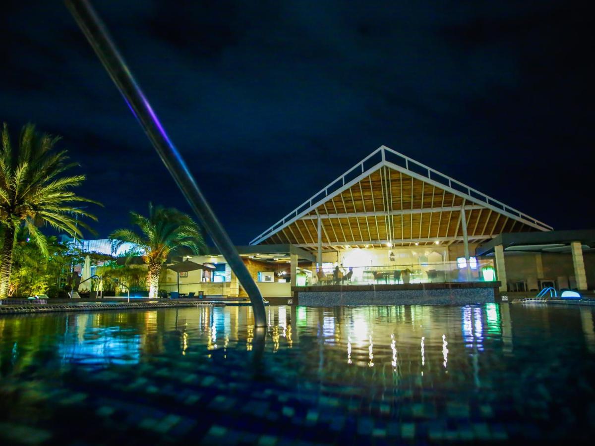 Rosa Bela Hotel & Convention Center Пуэрто-Ордас Экстерьер фото