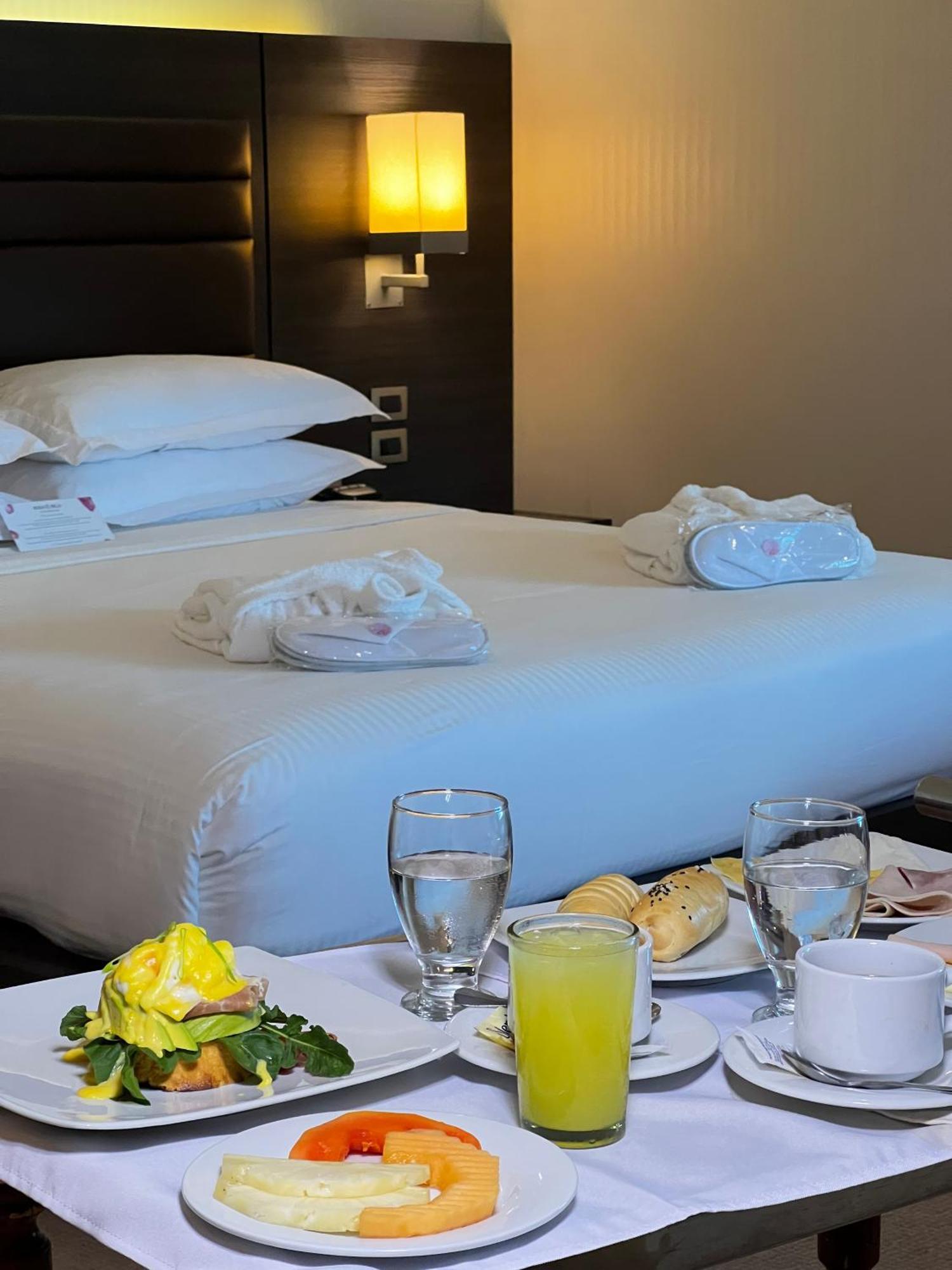 Rosa Bela Hotel & Convention Center Пуэрто-Ордас Экстерьер фото